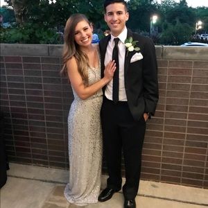 Gianni Bini Grey sequined formal gown